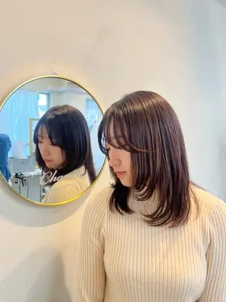 ミディアム 佐藤 瑚碧のヘアスタイル