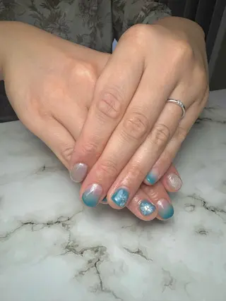 ネイル . Miaのネイルデザイン