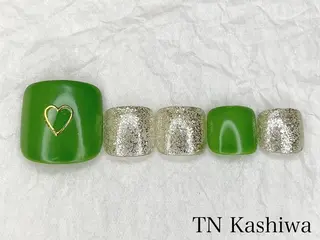 ネイル 座間 桃香のネイルデザイン