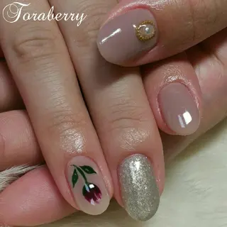 ネイル ネイリスト なつみのネイルデザイン