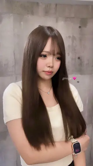 ロング カラー ハイトーン/ゆるふわ 🧚𖥔ׁTOMO♡のヘアスタイル