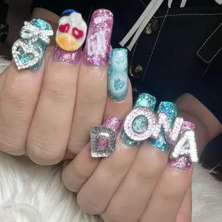 ネイル Feel ‪‪☺︎‬Yuriaのネイルデザイン