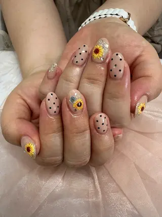 ネイル AOAQUA SHIORIのネイルデザイン