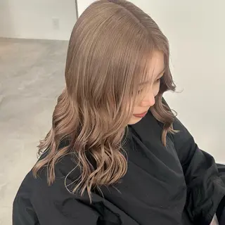 セミロング ブリーチ/ベージュ /natsumiのヘアスタイル