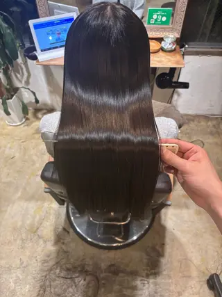 ロング 太田 渚遊のヘアスタイル