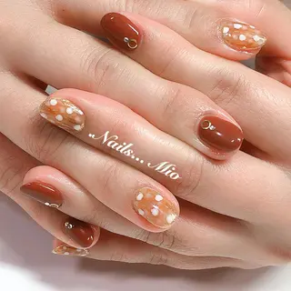 ネイル .Nails Mio 赤羽西ネイルサロンのネイルデザイン