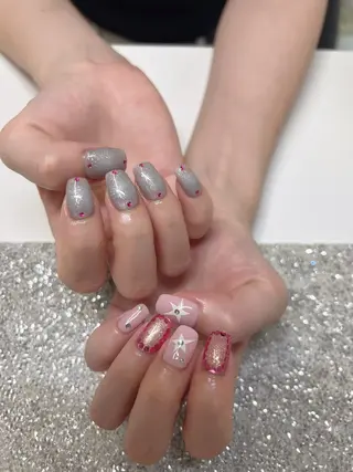 ネイル ガレンドウ 白澤 愛子のネイルデザイン