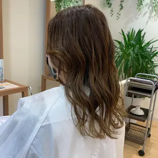 セミロング パラスパガーデン福岡 Reinaのネイルデザイン