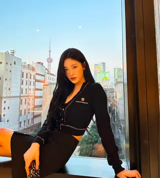 ロング 中韓🇨🇳🇰🇷 🤍TAKAHIROのヘアスタイル