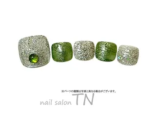 ネイル 中島 実穂のネイルデザイン