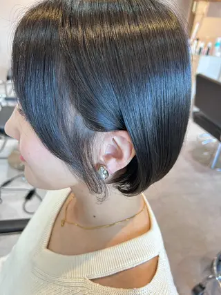 ショート TOSHIKI 透明感カラー🌈のヘアスタイル