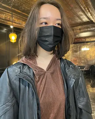 カラー haco＋所属・圧倒的デザイン力 店長🎨RENAのヘアスタイル