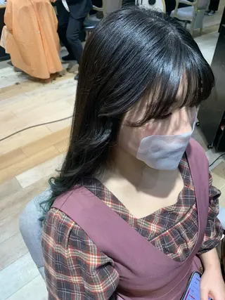 ロング 艶髪レイヤー上田 紗也🇰🇷💗のヘアスタイル