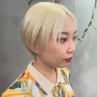 ショート カラー RorriM natsuのヘアスタイル