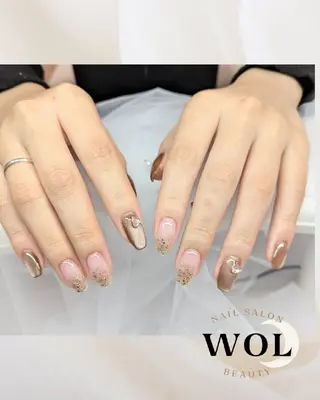 ネイル WOL🌙 momokoのネイルデザイン