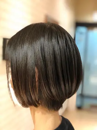 ショート 松﨑 亜々人のヘアスタイル