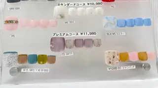 ネイル LUCULIA 渡邉のネイルデザイン