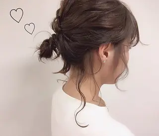 ミディアム ヘアアレンジ 市川 千夏のヘアスタイル