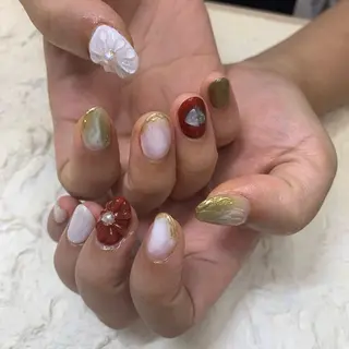 ネイル マキノ ユイのネイルデザイン