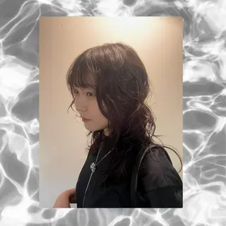 セミロング パーマ ルプラボウ/豊川/ 美髪カラー/アヤカのヘアスタイル