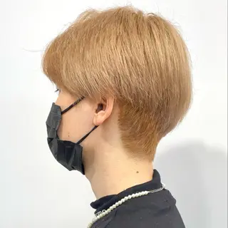 ショート カラー レイヤー/ハイトーン 🧸SENAのヘアスタイル