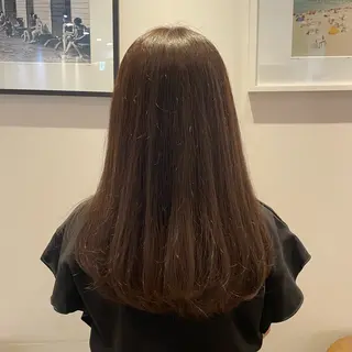 ロング 透け感カラー/レイヤ ーAI🪽🩵のヘアスタイル