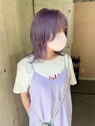 ミディアム カラー lani ブリーチ /ダブルカラーのヘアスタイル