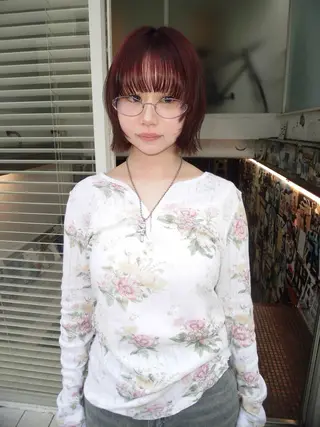 ショート カラー 工藤 姫和のヘアスタイル