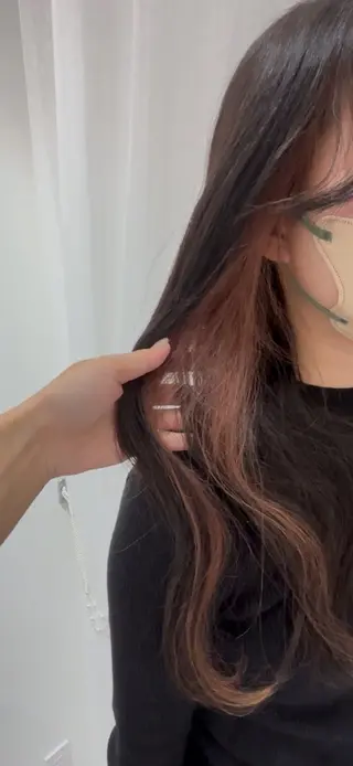 ロング カラー ParveMix 岡本えりかのヘアスタイル