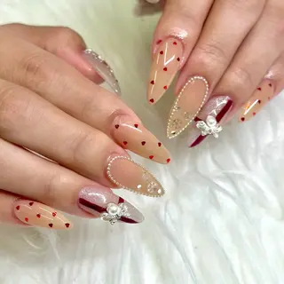 ネイル Bianca浦和西口 Takenouchiのネイルデザイン