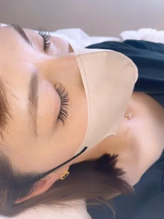 マツエク・マツパ Lana. *・eye&browのマツエク・マツパデザイン