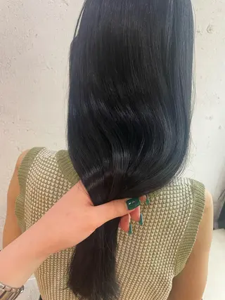 ロング hisano / ハイトーン･透明感のヘアスタイル