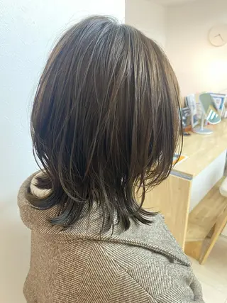 ミディアム カラー 安永 涼のヘアスタイル
