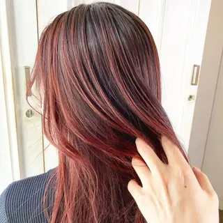 ロング カラー あさだ しゅうたろうのヘアスタイル