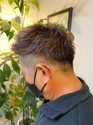 ショート メンズ 長濱 俊のヘアスタイル