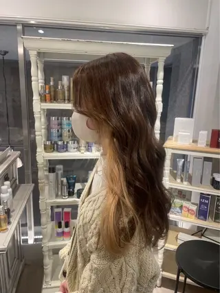 カラー 塚本 希来のヘアスタイル