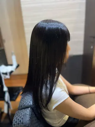 セミロング カラー モデル募集中🌼 岩下陽万里のヘアスタイル