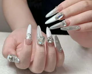 ネイル NAILS168 チップ長さ出し専門店のネイルデザイン