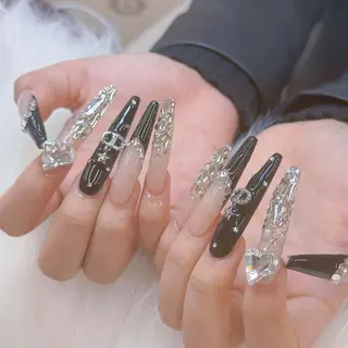 ネイル ANH NAIL ゴテゴテ専門店💎のネイルデザイン