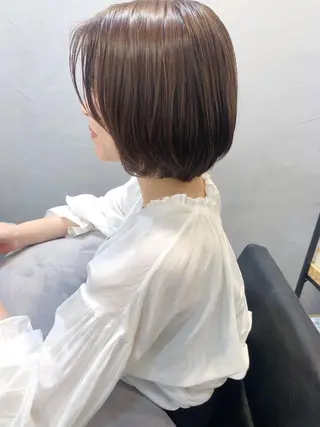 ショート カラー 長井 美佳のヘアスタイル
