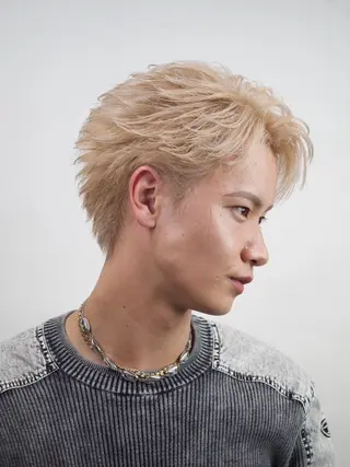 ショート カラー メンズ 榮 祈和人のヘアスタイル