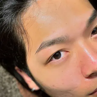 メンズ アイブロウ メンズ美容専門店 NEW FACEの眉毛・アイブロウイメージ