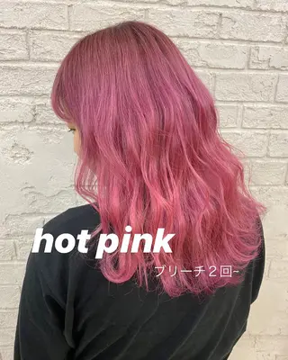 ロング カラー オリーブ/アッシュ やわらか透明感カラーのヘアスタイル