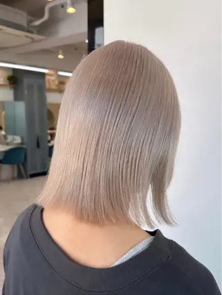 ミディアム 艶カラー／ 夢叶のヘアスタイル