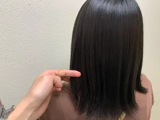 ミディアム カラー パーマ ヘアアレンジ メンズ キッズ ネイル マツエク・マツパ 切りっぱなしヘアボブ ミディアムヘアRYOのヘアスタイル