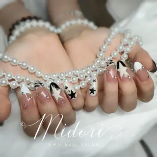 ネイル M eiのネイルデザイン