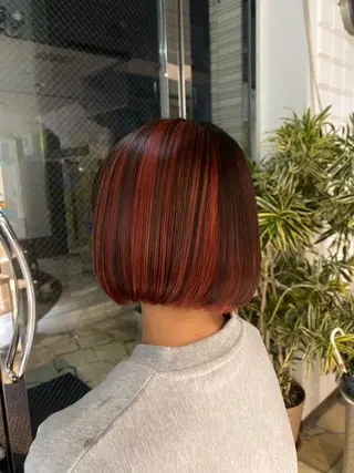 カラー j-sure所属・サントス 芳美のヘアスタイル