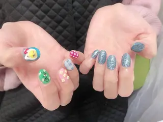 ネイル mano nella manoのネイルデザイン