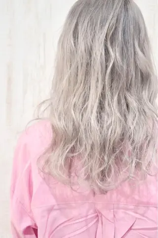 セミロング GATE. staffのヘアスタイル
