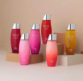 ショート カラー パーマ SAKI サキのヘアスタイル
